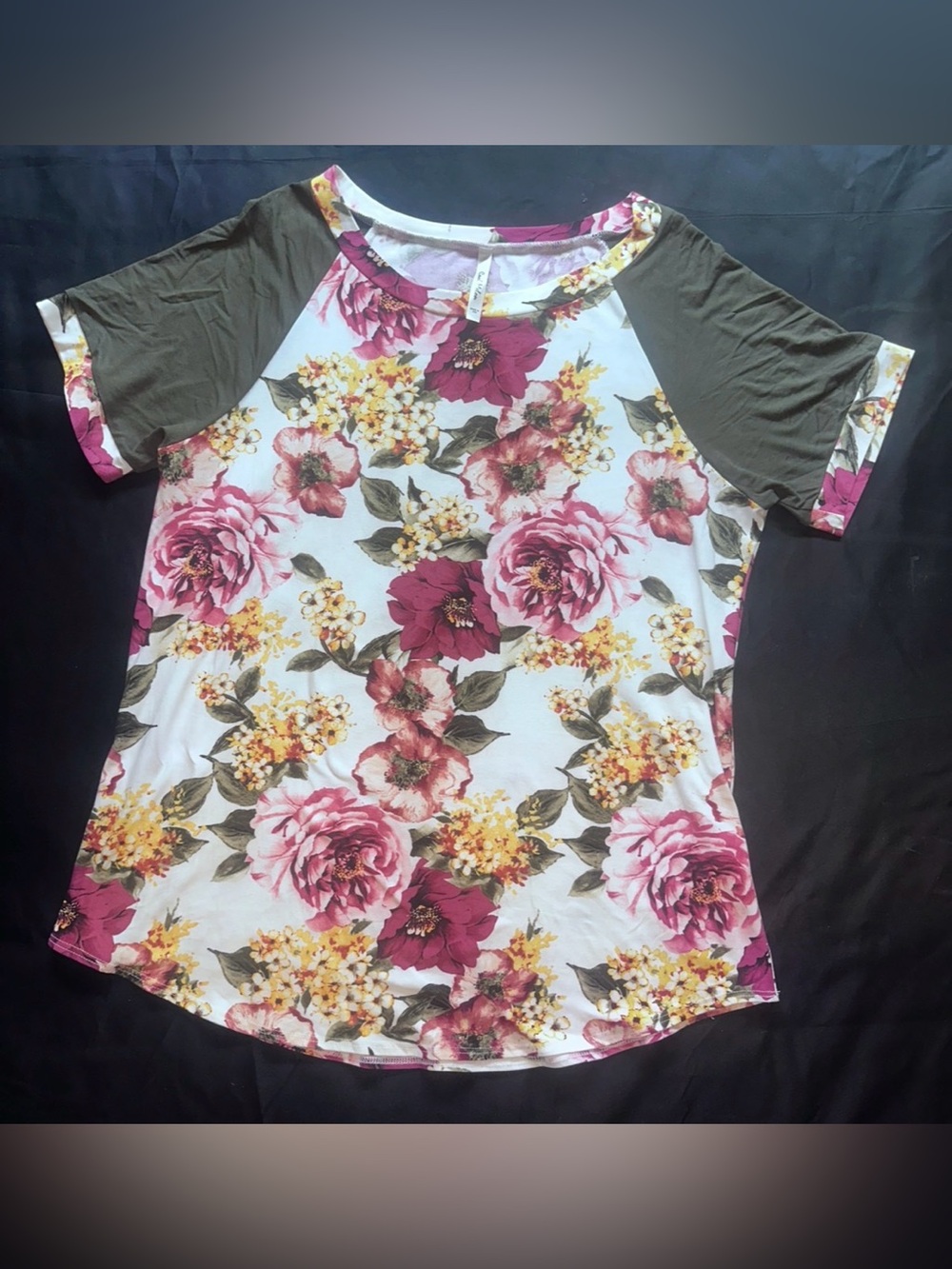 #B-1  Floral Raglan Scoop Neck Top - Pink/Olive